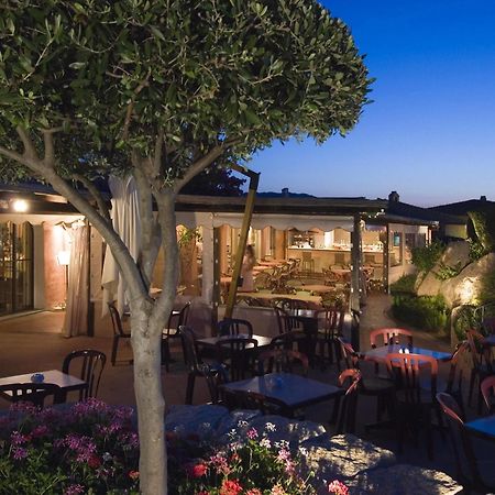 Colonna Resort Country & Sporting Club Порто Черво Ресторант снимка