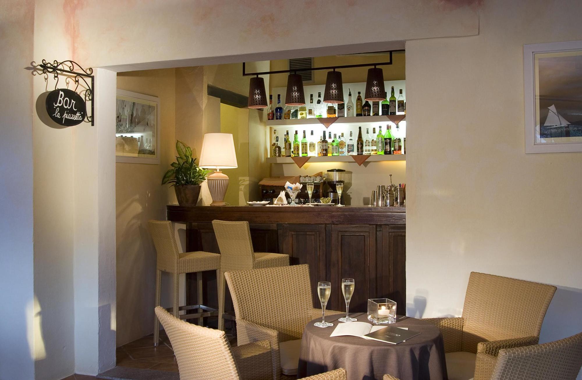 Colonna Resort Country & Sporting Club Порто Черво Екстериор снимка
