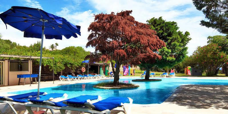 Colonna Resort Country & Sporting Club Порто Черво Екстериор снимка