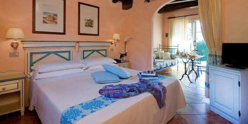 Colonna Resort Country & Sporting Club Порто Черво Екстериор снимка