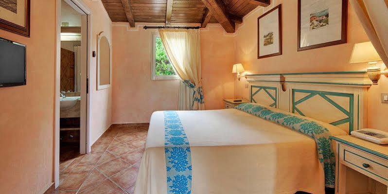 Colonna Resort Country & Sporting Club Порто Черво Екстериор снимка
